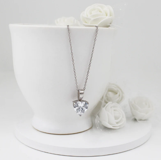Silver Solitaire Heart Pendant with Link Chain